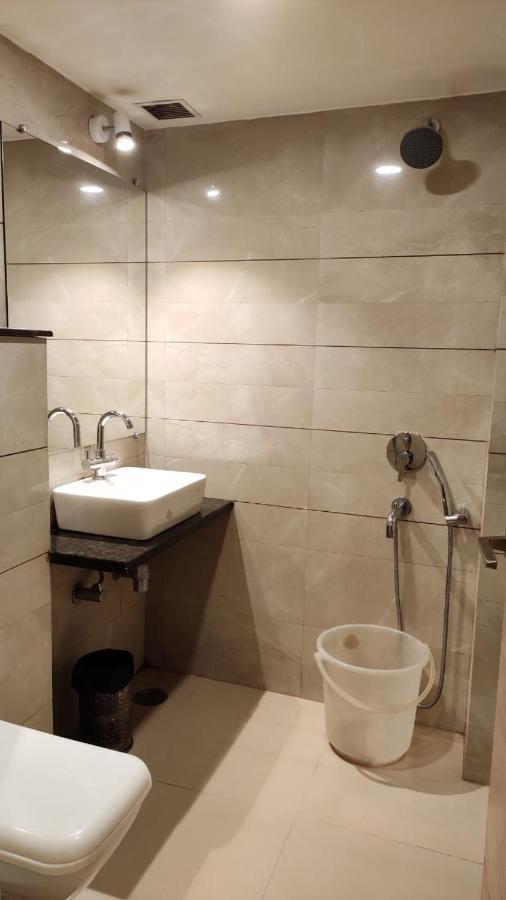 لاكناو Hotel Poseidon Inn المظهر الخارجي الصورة